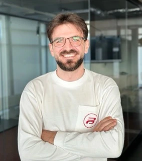 OpenResearch employee Valon OpenResearch employee Valon