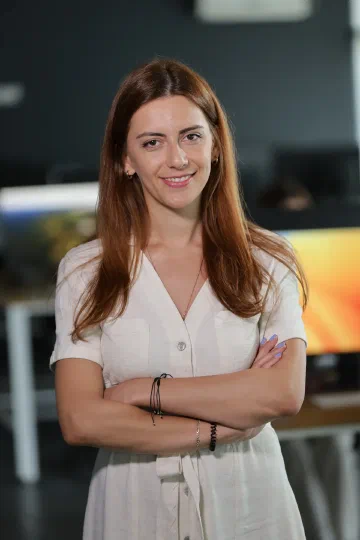 Portrait of Nora Vula